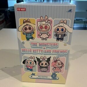 POP MART The Monsters x Hello Kitty And Friends - Kuromi 🩶💜
